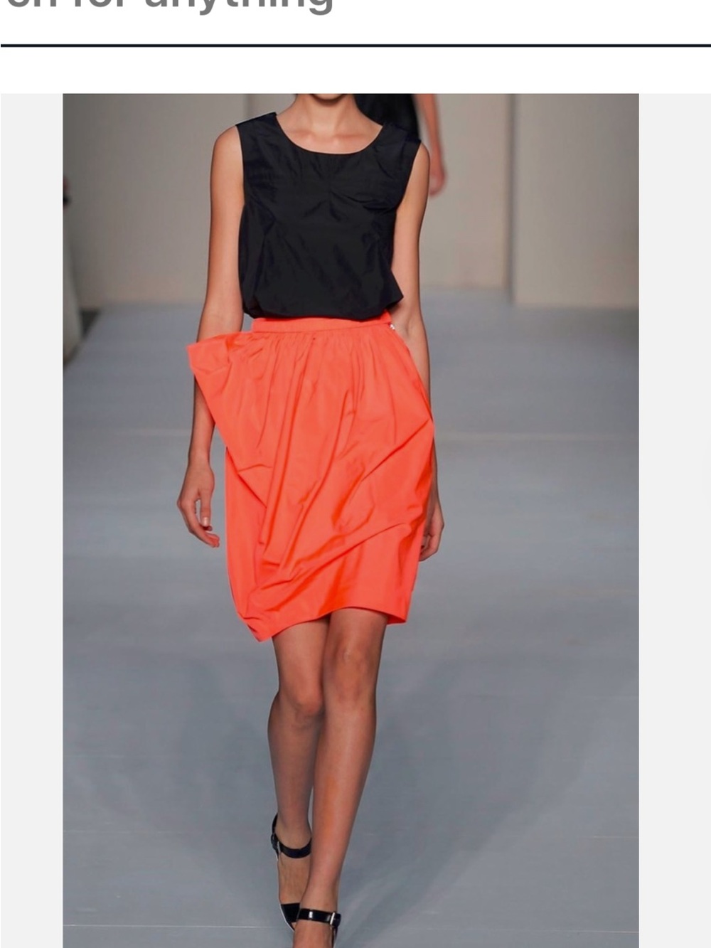 Marc by Marc Jacob’s Women's Neon Coral Elastic Waist Skirt Size 8
